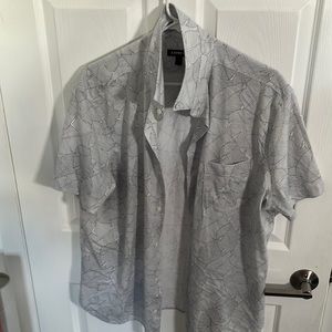 Short sleeve white leave button up light fabric